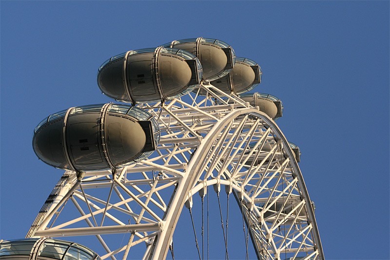 londoneyeblue.jpg