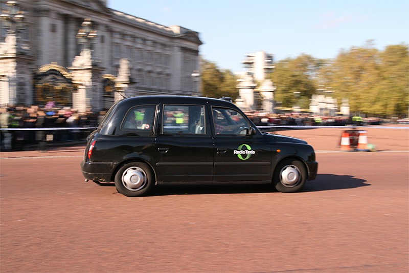 londontaxi.jpg